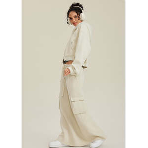 Chándal informal personalizado de otoño-invierno para mujer, estilo vintage, con cremallera completa, capucha, pantalón cargo de largo maxi, estampado, de tejido grueso. - Product Image 5