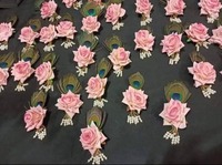 Assortiment de broches en plumes de paon Kundan plaqué or Accessoire de mariage pour hommes et femmes Cadeaux pour garçons d'honneur Cadeaux de bienvenue et de retour