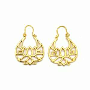 Pendientes colgantes de flor de Latón chapado en oro de 18 quilates para mujer al por mayor 2024, pendientes de moda de regalo de joyería budista de Yoga de loto hueco - Product Image 1