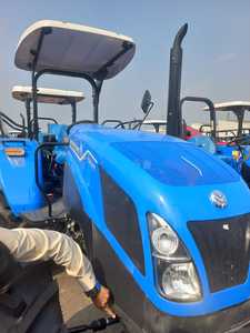 Tractor-25HP de roues agricoles jusqu'à 75HP 2WD Gear Drive Engine & Gearbox Inclus - Product Image 2