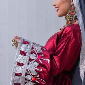 ชุดเดรสยาวถึงเข่าวินเทจสำหรับผู้หญิงเครื่องแต่งกาย kuchi Pashtun แบบดั้งเดิมมีดีไซน์โดดเด่น - Product Image 4