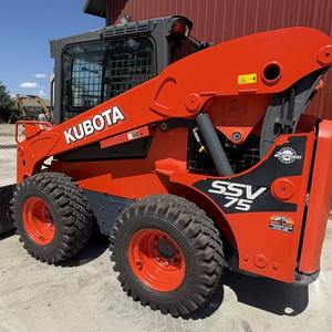 Machines de chantier Chargeuse compacte Kubota disponible à la vente Chargeuse compacte sur chenilles Kubota SVL 75-3 2023 Prête à l'exportation - Product Image 6