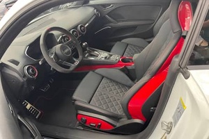 BEST SELLING 2021 A-U-D-I TTS Coupé Turbo 4 cylindres, transmission intégrale, pack compétition, non modifié - Product Image 3