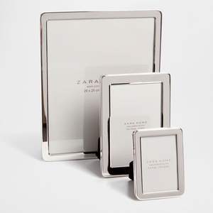 Decorative metal photo <b>frame</b> for living room accents providing long lasting durability stylish presentation for <b>memories</b> - Product Image 3