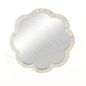 Venta directa de fábrica Espejo de pared decorativo con incrustaciones de nácar de alta calidad con un diseño inspirado en el cuerno - Product Image 1