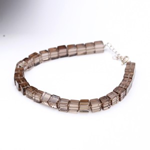 Venta caliente Natural Smoky Smooth Crystal Cube Beads Bracelet Beautiful Jewelry Protection Gift para mujeres - Product Image 3