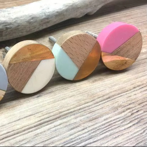 Pomo de gabinete de diseño único Tirador de cajón redondo de resina blanca y madera en forma Circular/ovalada/cuadrada/rectangular Manija de muebles - Product Image 1