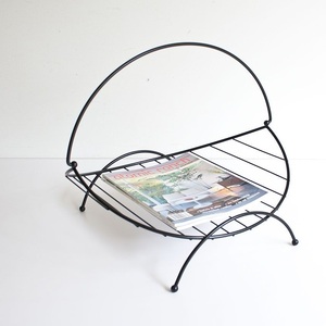 Wholesaler Iron Metal Wire Geometric <b>Magazine</b> Holder Black Single Slot Book File <b>Magazine</b> Holder Hot Sale Product - Product Image 1