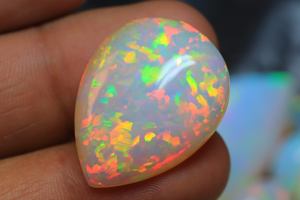 โอปอลเอธิโอเปียทรงหลวมแบบคาโบชองที่น่าทึ่ง - อัญมณีโอปอลทรงลูกแพร์หลากสี - อัญมณีทรงหลวมขนาดใหญ่ขัดเงาธรรมชาติ - Product Image 5