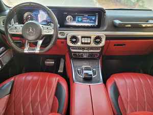 SUV d'occasion pas cher 2023, transmission intégrale, intérieur cuir foncé, toit ouvrant panoramique, moteur 4.5L, transmission automatique, caméra arrière 360° - Product Image 6