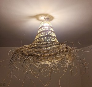 Décoration suspendue en forme de cône tissée à la main en jonc de mer, artisanat traditionnel marocain naturel, décoration d'intérieur - Product Image 1
