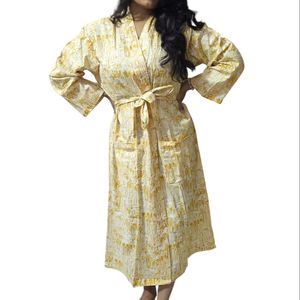 Peignoir pour femme en coton 100% imprimé à la main, motif floral jaune, vêtements de nuit, taille - 48 pouces - Product Image 1