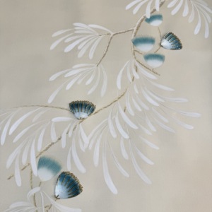 Papier peint en <span class=keywords><strong>soie</strong></span> <span class=keywords><strong>à</strong></span> fleurs de glycine peint <span class=keywords><strong>à</strong></span> la main - Murale florale beige élégante pour la décoration de maisons et d'hôtels de luxe - Product Image 6