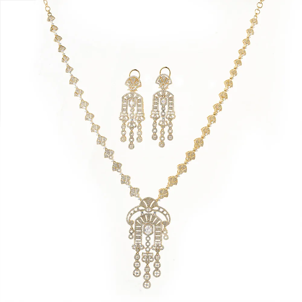 Кубический Цирконий Классический позолоченный ожерелье комплект 423614 модные ювелирные изделия экспортер в Индии