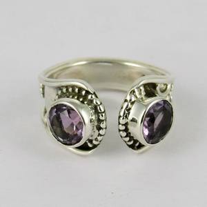 Bague améthyste réglable faite à la main en argent sterling oxydé 925 bijoux bohèmes à bande ouverte cadeau de naissance de février - Product Image 1