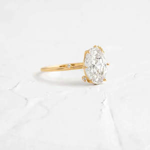 Anillo de Diamante Cultivado en Laboratorio Personalizado para Mujer, Fabricado en India, con Grabado, Certificado IGI, para Regalos Corporativos y Pedidos Especiales - Product Image 2