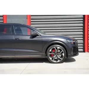 2021-ออดี้-RS-Q8-4.0T เทอร์โบ SUV พวงมาลัยซ้าย เกียร์ธรรมดาและเกียร์อัตโนมัติ ภายในสีเข้ม เชื้อเพลิงเบนซิน/ไฟฟ้า ความจุเครื่องยนต์ 8 ลิตร - Product Image 2