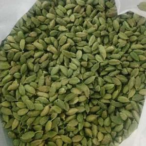 Vente en gros de cardamome verte crue transformée AD séchée de la meilleure qualité à bas prix en vrac - Product Image 1
