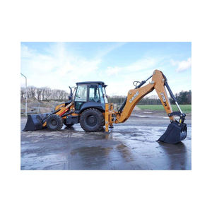 Retroexcavadora de servicio pesado para proyectos de obras viales, paisajismo e infraestructura - Product Image 5