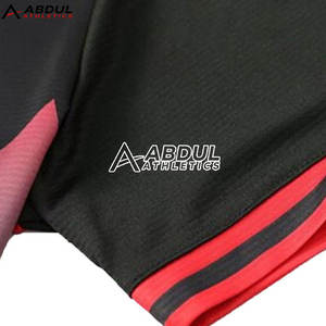 ชุดฟุตบอลโลโก้สั่งทำ ผ้าคุณภาพสูง เหมาะสำหรับงานทีม การแข่งขัน และการฝึกซ้อม - Product Image 4