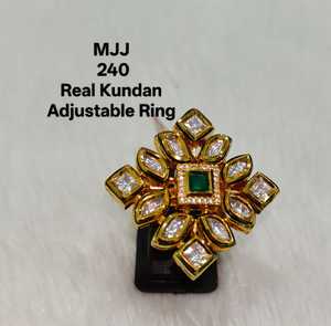 Exportateur indien Bague Kundan artisanale de qualité supérieure pour femmes Bijoux pour mariages et style de mode ethnique à vendre - Product Image 3