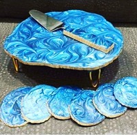 Stijlvolle, ecovriendelijke taartpresentatiehouder van hars, handgemaakt, tafeldecoratie, aanpasbare maat en vorm, hoge kwaliteit, voor bakkerijen en desserts.