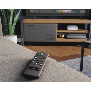 Fire TV Stick 4K Max Lecteur multimédia en streaming avec télécommande vocale Alexa (inclut les commandes TV) |   Appareil de streaming HD Noir - Product Image 2