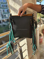 Style occidental usiné cheveux sur peau fourrure cuir frange sac à bandoulière femmes en relief couleur usiné fourrure cuir Style Vintage sac latéral
