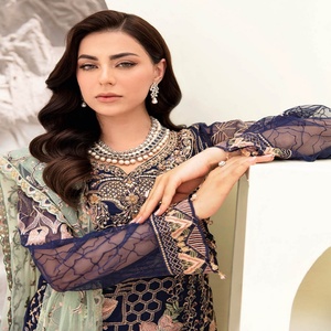 Costumes cousus pakistanais et indiens pour femmes vente entière costumes de mariage vêtements de fête costumes 3 pièces en organza par Ramsha MINHAL 9 - Product Image 4