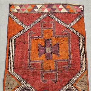 Vintage Herki <b>Runner</b> Rug 3x11.2 ft (92x340 cm), Turkish <b>Red</b> Ombr Wool Rug - Product Image 5