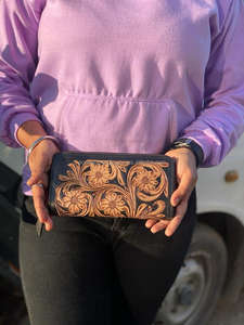 Porte-monnaie en cuir sculpté usiné à la main pochette étui de téléphone élégant multi-usages portefeuilles en cuir occidental fait à la main pochette en cuir marron Fo - Product Image 5