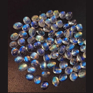 หินพระจันทร์สีรุ้งธรรมชาติขนาด6x4มม. 7x5มม. 9x7มม. รูปไข่3มม. 4มม. 5มม. 185เรียง - Product Image 5