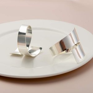Hot Selling Luxury Metal Napkin <b>Ring</b> High Quality Hotel Tabletop Decor Accessory Best Price for Weddings and Parties - Product Image 2