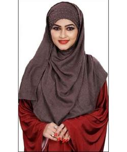 Hermosa Abaya clásica de Arabia Saudita para mujer con bordado abierto de satén con cuentas en estilo boutique - Product Image 1