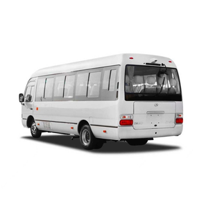 J M MC D70, Autobús Ligero de 19 Asientos, Volante a la Izquierda, Motor Diésel Isuzu, Autonomía de 501-600 km, Motor de 100-150 kW, Batería de 90-110 kWh, EE. UU. - Product Image 3