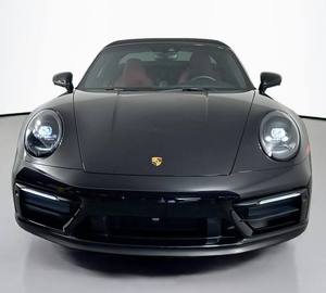 Porsche 911 Targa 4 GTS Cabriolet 2024 Negro Brillante Usado, Tracción Total, Llantas de Aleación R18, Asientos de Cuero, Sistema de Navegación, Arranque Remoto, Volante a la Izquierda - Product Image 1