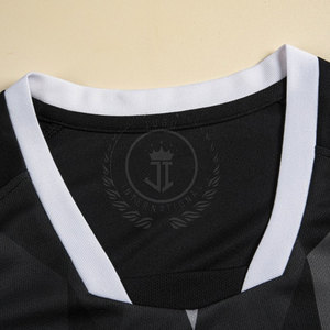 Nuevo Diseño, Logotipo Personalizado, Uniforme de Fútbol 2025, 100% Poliéster, Transpirable, de Secado Rápido, para Hombre Adulto, Servicio OEM, Más Vendido, en Existencia - Product Image 2