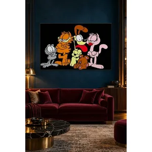 Impression sur toile de Fida Garfield et de ses amis sur fond noir - Product Image 1