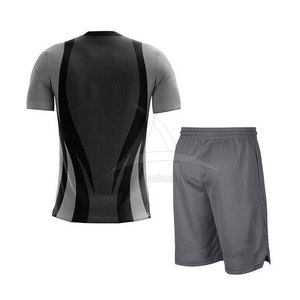 Derniers modèles de maillots de football personnalisés 2025, 100% polyester, respirant, léger, pour hommes adultes, vente chaude - Product Image 3