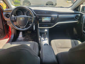 Corolla iM Rojo 2018 Usado en Buen Estado, Volante a la Izquierda - Product Image 2