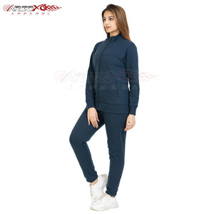 ชุดวอร์มผู้หญิงโพลีเอสเตอร์มีซิปแบบเต็มตัวสวมใส่สบายและมีกระเป๋าด้านข้างระบายอากาศได้ - Product Image 4