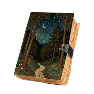 Grimoire en cuir Lune et Étoile, Journal Gothique, Couverture Imprimée, 400 Pages, Livre de Sortilèges avec Papier à Bords Frangés - Product Image 1