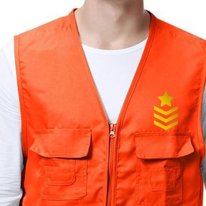 Chaleco informal sin mangas personalizado para hombre al por mayor con múltiples bolsillos de algodón y poliéster para hombre, chaleco cargo de color sólido - Product Image 5