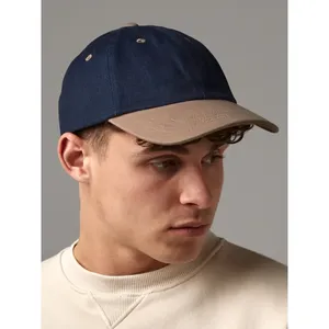 Cappello Promozionale Personalizzato a Profilo Basso con Finitura Spazzolata - Product Image 1