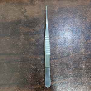 Pinza Vascular Rudraksh Medisystem de 6 Pulgadas, Acero Inoxidable, Manual, Reutilizable, Instrumento Microquirúrgico Clase I para Sellado de Vasos - Product Image 2