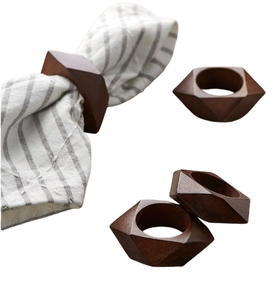 Décoration de table et accessoires de haute qualité Formes uniques Rond de serviette en bois Forme ronde Rond de serviette en bois massif - Product Image 3