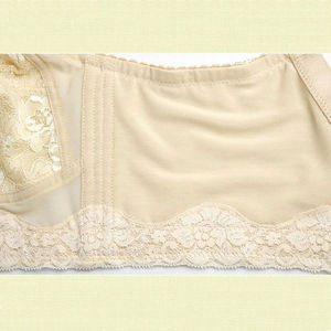 Soutien-gorge de sport pour femmes de meilleure conception pour le yoga et la course à pied Vêtements de fitness grande taille Soutien-gorge de sport pour vêtements décontractés Soutiens-gorge de sport pour femmes - Product Image 4