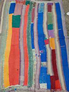 100% algodón hecho a mano Reversible Kantha cosido a mano sostenible Kantha tradicional Vintage hecho a mano Boho Chic Kantha - Product Image 4