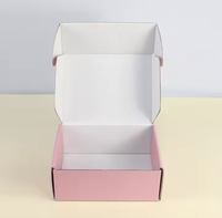 Boîte à chaussures en carton ondulé