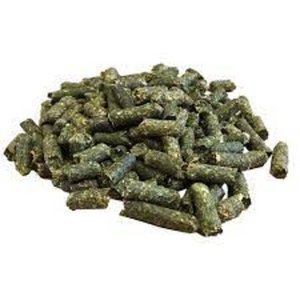Pellets de alfalfa de fibra de 4 cuartos de galón para ganado a la venta - Product Image 1